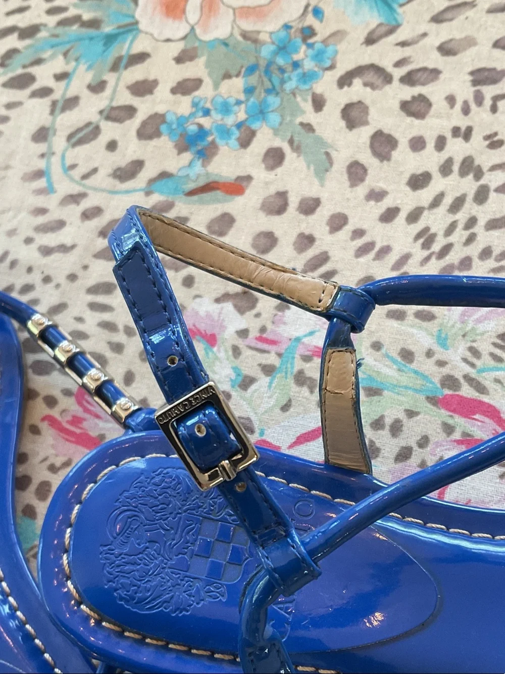 Vince Camuto patent leather